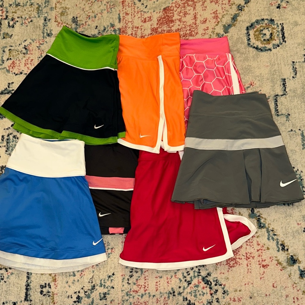 SEVEN Nike Multicolor Athletic TENNIS Skirt SIZE MEDIUM WOMENS